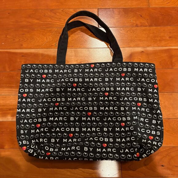 Vintage Marc Jacobs Full Print Apple Heart Cloth Tote Bag - Picture 2 of 6
